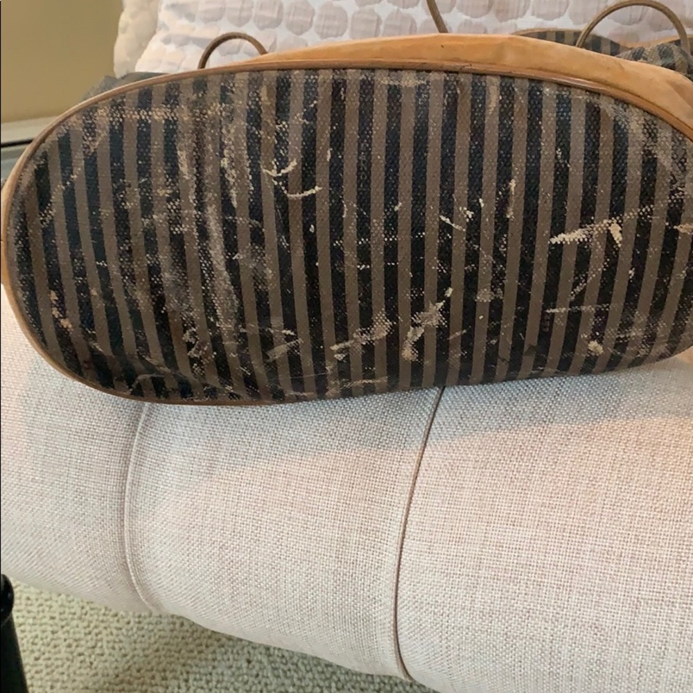 Authentic VINTAGE VINTAGE FENDI - Picture 2 of 5